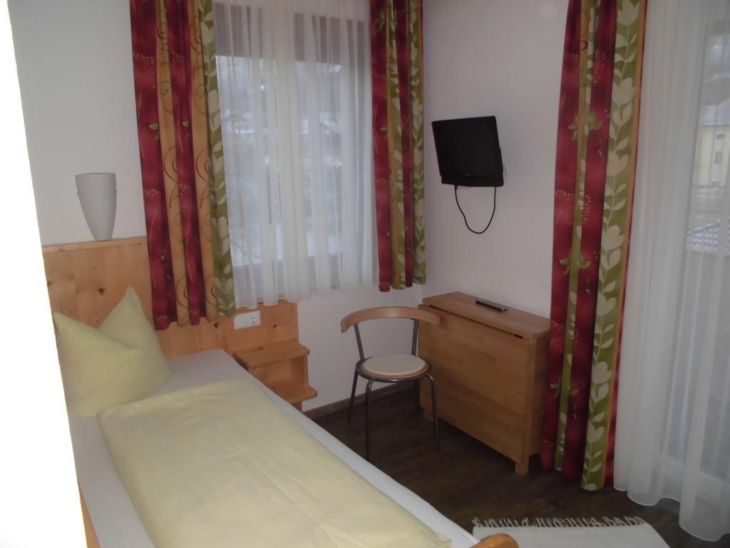 Pension & Ferienwohnung Dullnig Gmund in Karnten Luaran gambar