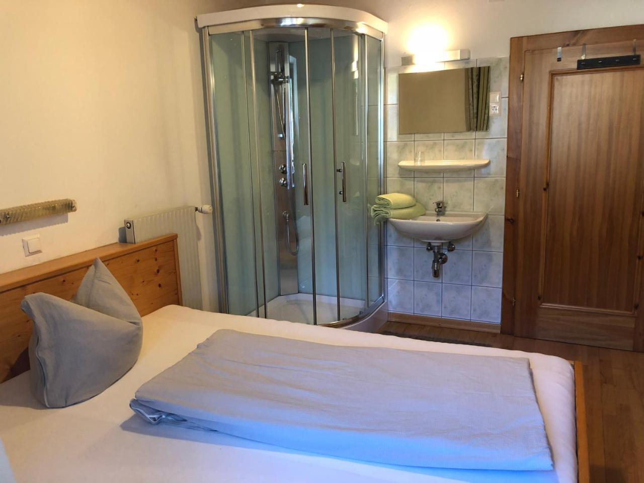 Pension & Ferienwohnung Dullnig Gmund in Karnten Luaran gambar