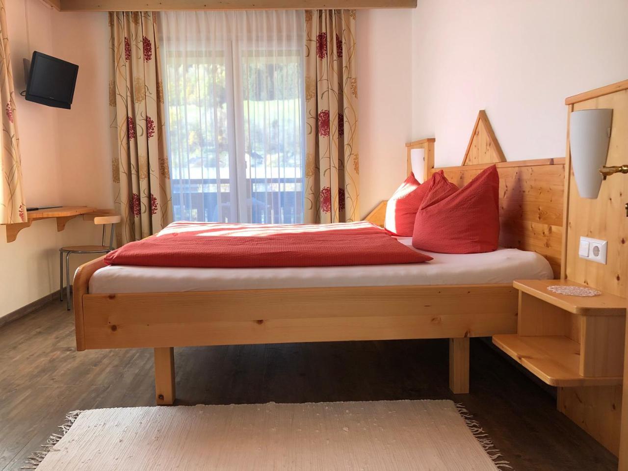 Pension & Ferienwohnung Dullnig Gmund in Karnten Luaran gambar